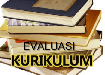 Evaluasi Kurikulum Model Iluminatif