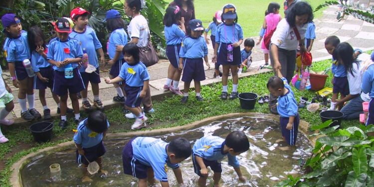 Wisata Edukasi, Apa Bedanya dengan Wisata Biasa ?