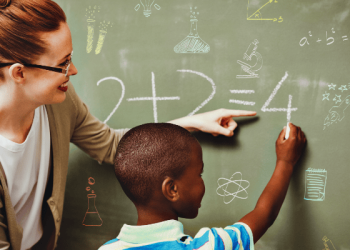 Pentingnya Kompetensi Pedagogik Bagi Guru