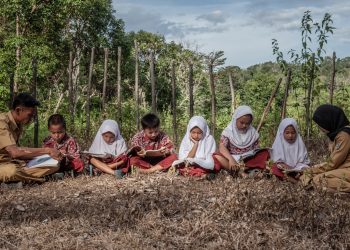 Tahun 2024:Peningkatan Tunjangan Guru dan Bansos Pendidikan yang Signifikan