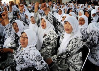 Kabar dari Sri Mulyani akan membawa kebahagiaan bagi semua guru, baik yang bersertifikat maupun yang belum bersertifikat.