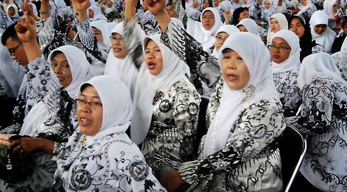 Kabar dari Sri Mulyani akan membawa kebahagiaan bagi semua guru, baik yang bersertifikat maupun yang belum bersertifikat.