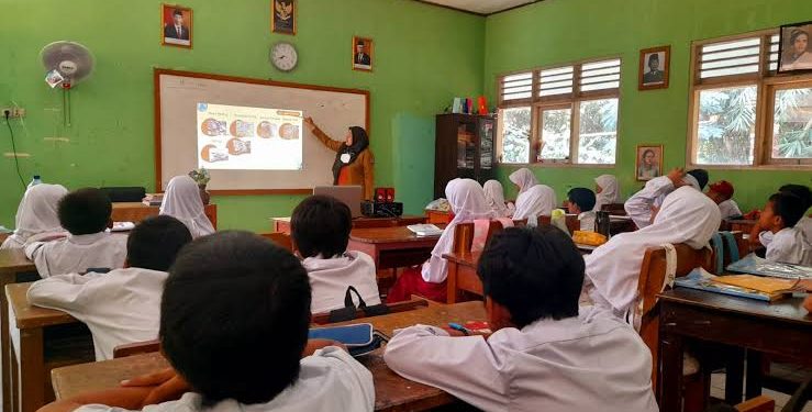 Guru perlu mengenal fitur Video Inspirasi dalam PMM untuk meningkatkan kompetensi mereka.