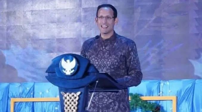 Nadiem Makarim mendorong para guru untuk melalui empat tahapan penting guna memastikan tunjangan profesi mereka cair pada bulan April.
