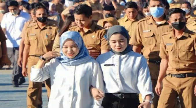 Terdapat 7 hak istimewa yang diberikan kepada PNS dan PPPK melalui Undang-Undang Nomor 20 Tahun 2023, sebuah berkah yang patut disyukuri.