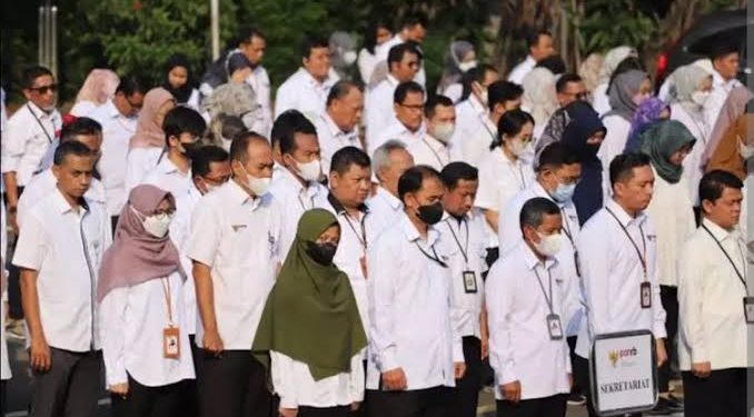 Daftar tenaga honorer yang diprioritaskan untuk diangkat menjadi PPPK memang menjadi sorotan. Namun, benarkah mereka bisa lolos tanpa tes?