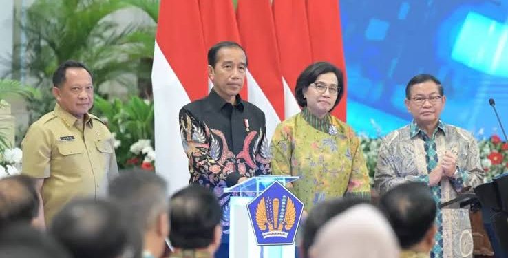 Jokowi akan memberikan empat tunjangan khusus bagi para PPPK yang memiliki peran penting dalam sistem pendidikan.
