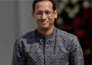 Menurut Nadiem Makarim, guru kini dapat menerima tunjangan profesi tanpa harus mengikuti proses sertifikasi atau program PPG. Yuk, simak detailnya…