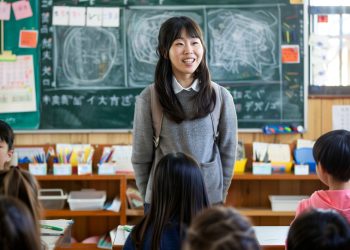 Pentingnya Guru BK dalam Mengatasi Kasus Siswa yang Kurang Minat dalam Belajar