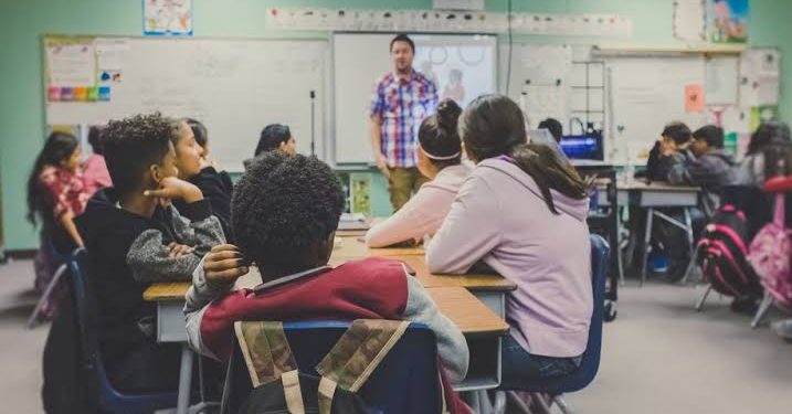 Inilah Perbedaan Antara Sistem Pendidikan di Indonesia dan Negara-Negara Lain