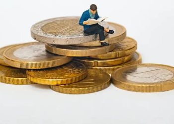 Pentingnya Literasi Keuangan bagi Guru dalam Membangun Dasar yang Kuat untuk Pengelolaan Keuangan Pribadi